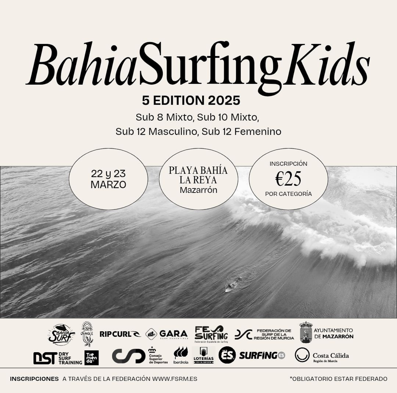bahia mazarron surfing kids